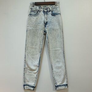 Levi’s Vintage Rare 900 series Acid Wash Jeans High Rise Mom Size 7